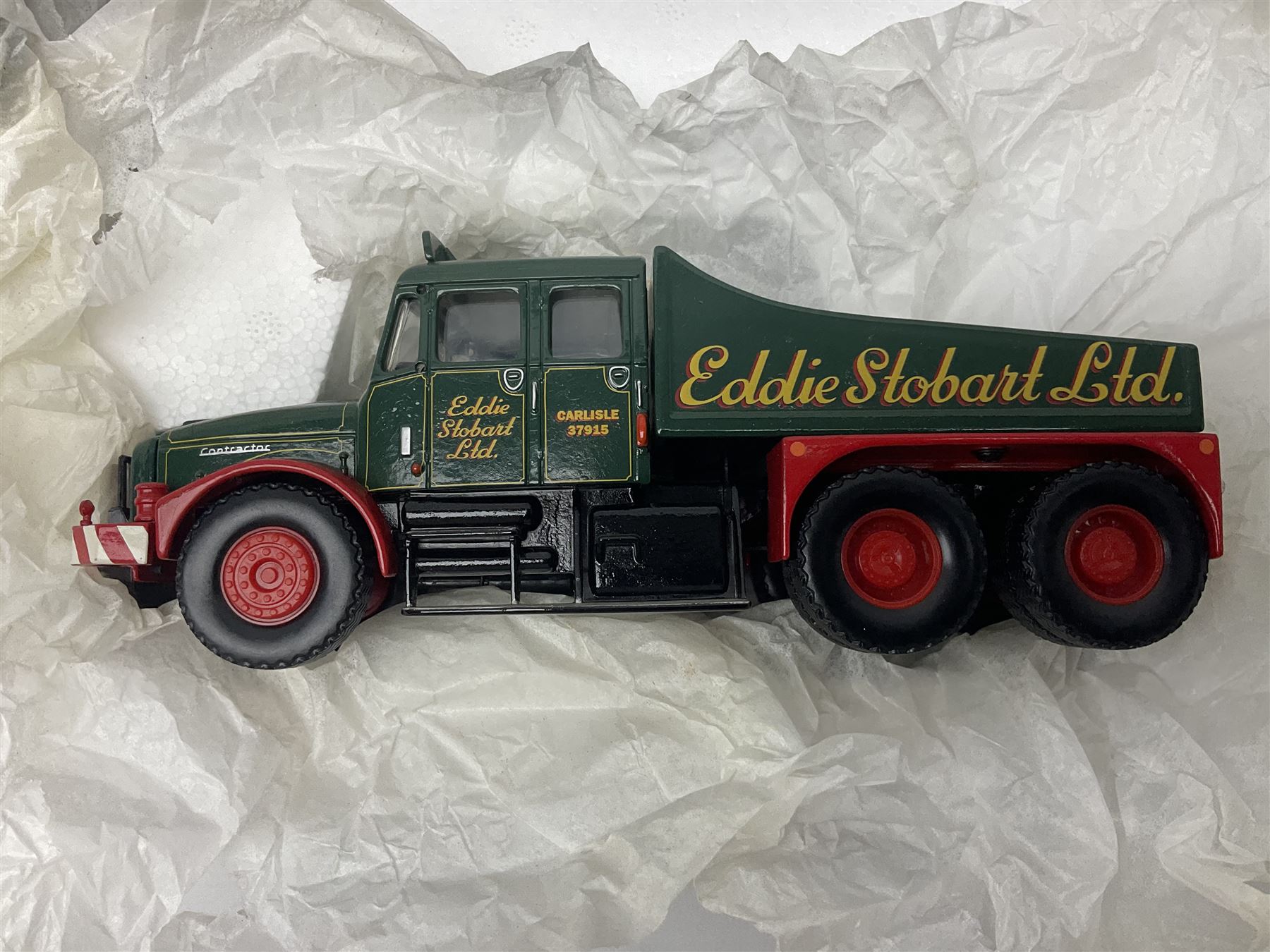 Corgi Eddie Stobart - CC12305 Scammell Contractor x 2, Girder Trailer, Bogies and Sheeted Load; and CC12306 Scammell Contractor Wrecker; each in simulated 'crate' box (2)