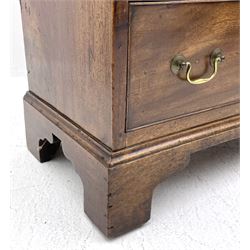 Small Georgian mahogany chest, the rectangular top over cavetto moulded cornice, fitted with two short and two long cockbeaded drawers, on bracket feet