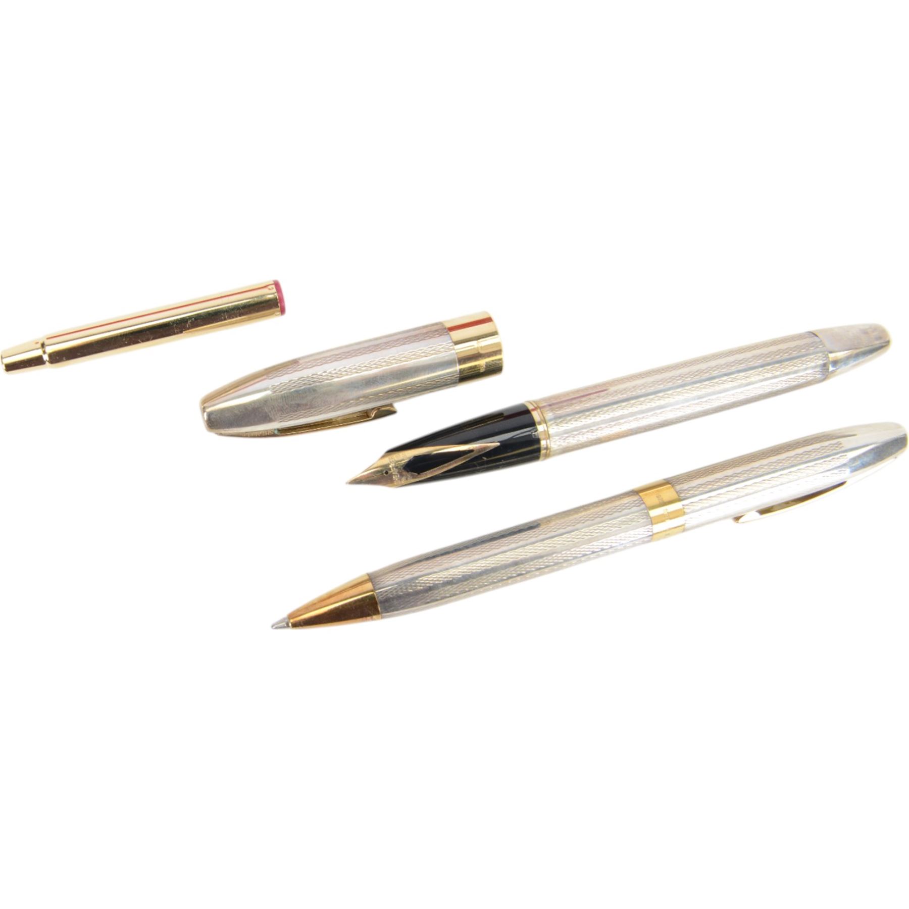 Sheaffer legacy silver fountain pen with 18ct nib and matching ballpoint pen