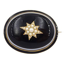 Victorian 15ct gold mounted banded agate mourning brooch, the centre with applied gold split pearl star decoration