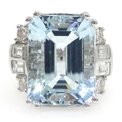  18ct white gold emerald cut aquamarine and diamond ring stamped 750, aquamarine approx 7 carat  