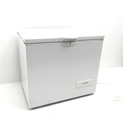  Indesit CO25OW chest freezer, W101cm, H92cm, D71cm  