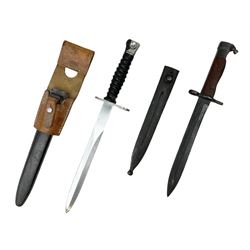 Swiss Model 1957 SIG rifle bayonet by Wenger with 23.5cm steel blade numbered 350857; in plastic scabbard with leather frog stamped GSCH 85 L38cm overall; and Egyptian Hakim rifle bayonet with the same script number to the grip and steel scabbard (2)