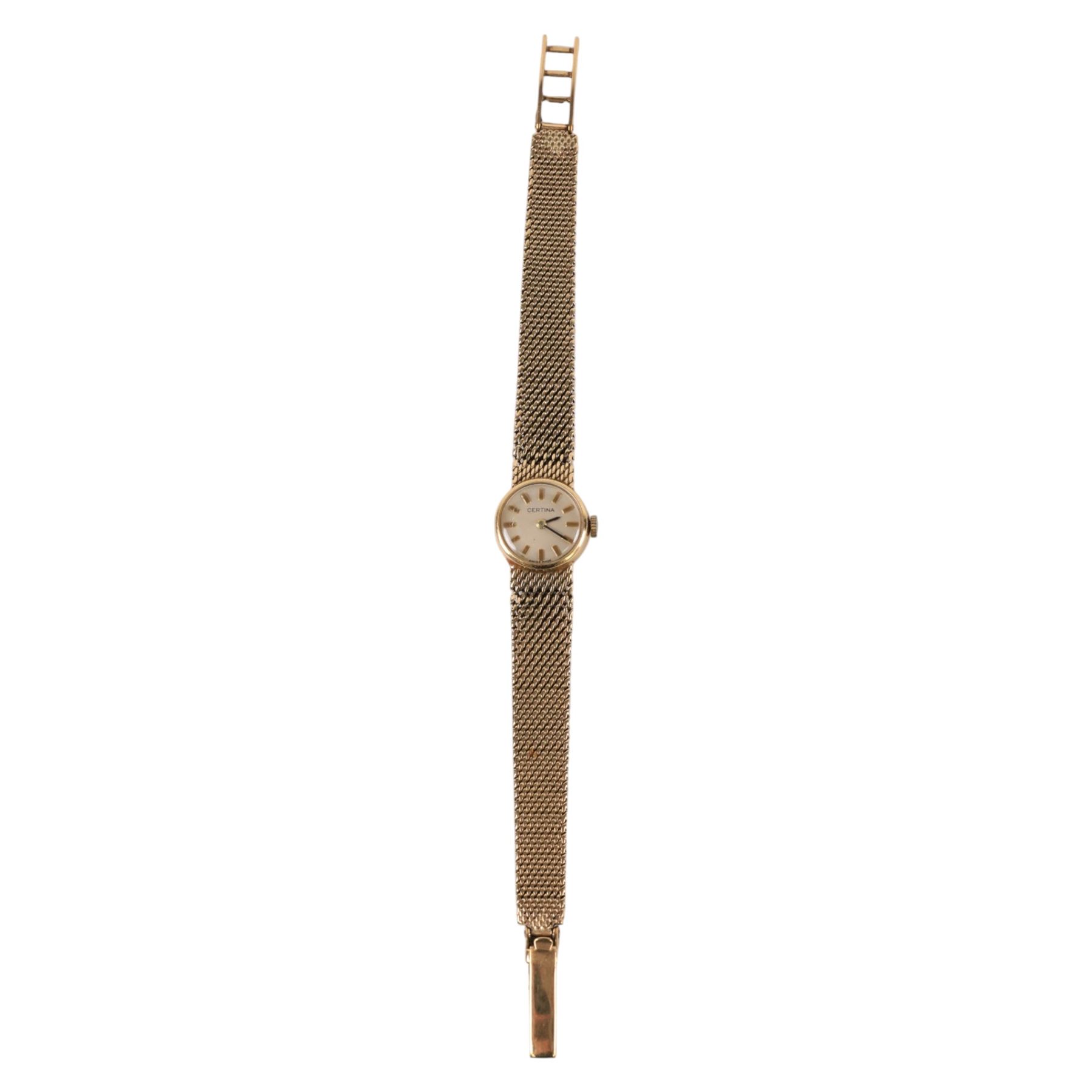 Certina ladies 9ct gold manual wind wristwatch, on integral 9ct gold bracelet, London 1966