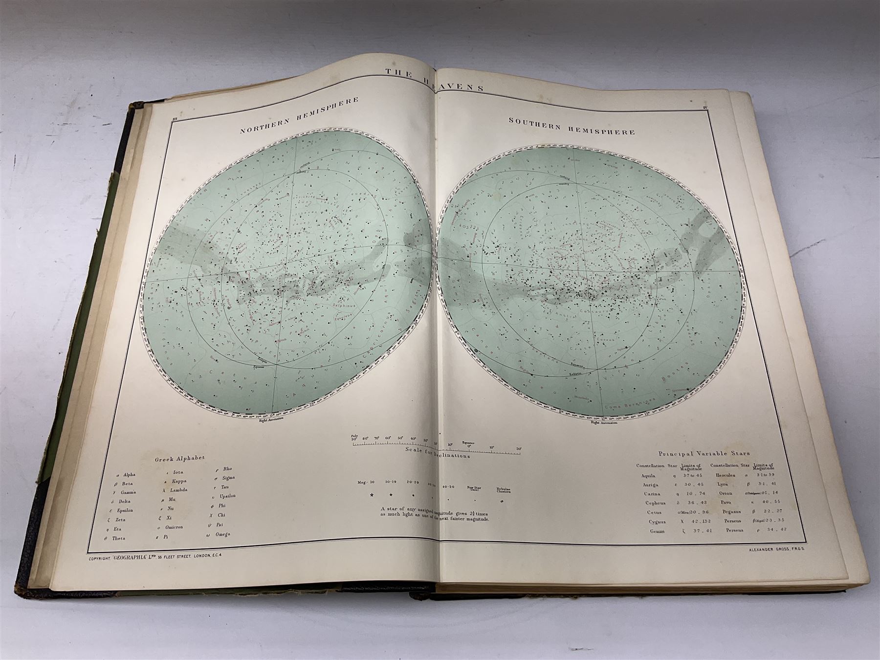 Victory Atlas of the World by The Daily Telegraph | Maps | 40725