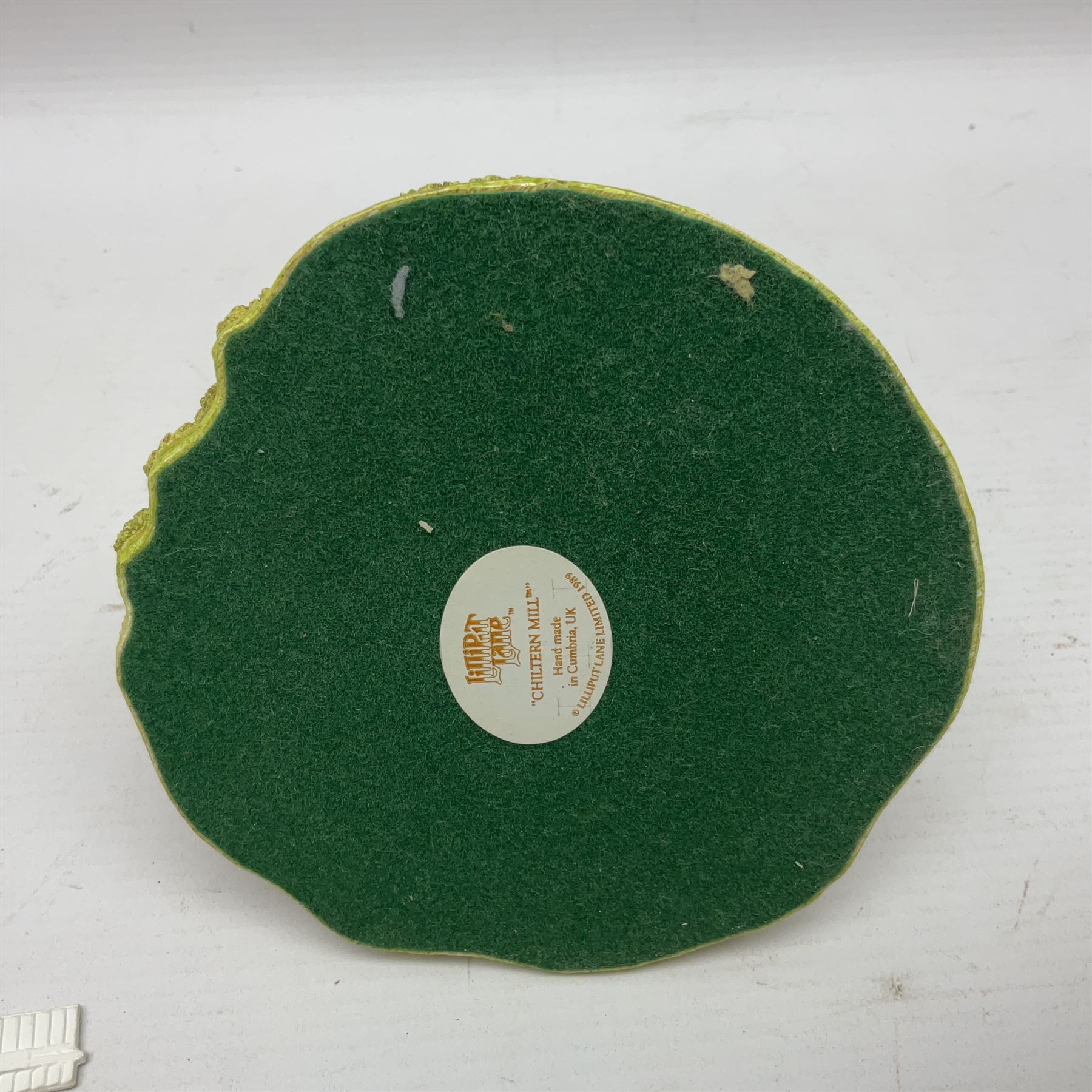 Twenty Lilliput Lanes, including The Chocolate House, Chiltern Mill, Blaise Hamlet, St Kevin Church, some with deeds and original boxes