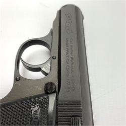 Walther PPK/S .177 BB CO2 pistol L17cm. Looks virtually unused in box.