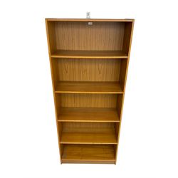 Open bookcase fitted with five shelves