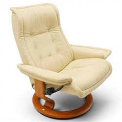 Ekornes - Stressless cream leather upholstered reclining armchair 