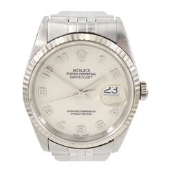 Rolex Oyster Perpetual DateJust gentleman's stainless steel automatic wristwatch, circa 20...