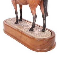 Royal Worcester equestrian figure Arkle, modelled by Doris Lindner, limited edition 489/500, with framed certificate, L26m 