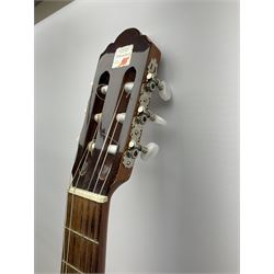 Alhambra Muro De Alcoy Spanish acoustic guitar No.47045807 with mahogany back and sides and spruce top L101cm, in carrying case with Seiko metronome and Chromatic Tuner