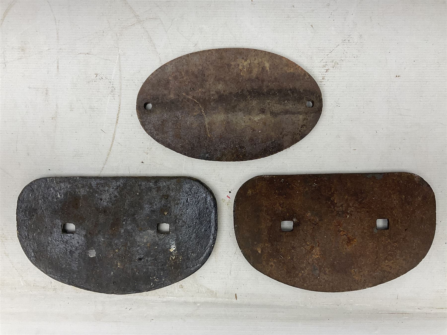 'LNER, 21 tons, 1947, Darlington, 302871' cast iron sign, together with BR D type Wagon plate, 'B426424 Hurst Nelson 1957 Lot No 3035' and another cast iron plaque