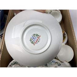 Royal Doulton Expressions Windermere pattern tea service for six, together with other tea and dinner wares to include Wedgwood, Duchess Strawberry Fields etc in two boxes
