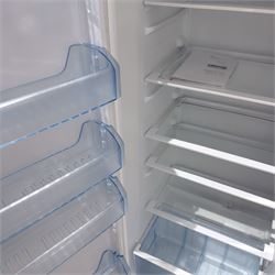 Lec fridge (L6046W)