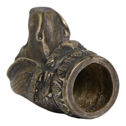 Cast bronze walking stick top, in the form of a gun dog, H6cm, hole D2cm
