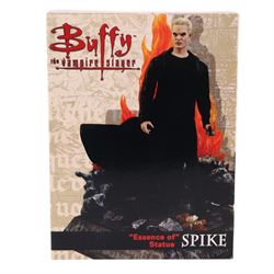 Diamond Select Toys Buffy the Vampire Slayer 'Essence of Spike' statue, boxed 
