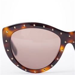 Alexander McQueen - pair of oversized sunglasses, with tortoiseshell-effect acetate frames and gradient tinted lenses, the fronts studded with gold-tone metal rivets, the arms signed ‘Alexander McQueen’, with original hard case and box