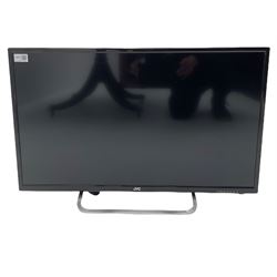 JVC LT-32C460M 32'' HD television with remote 