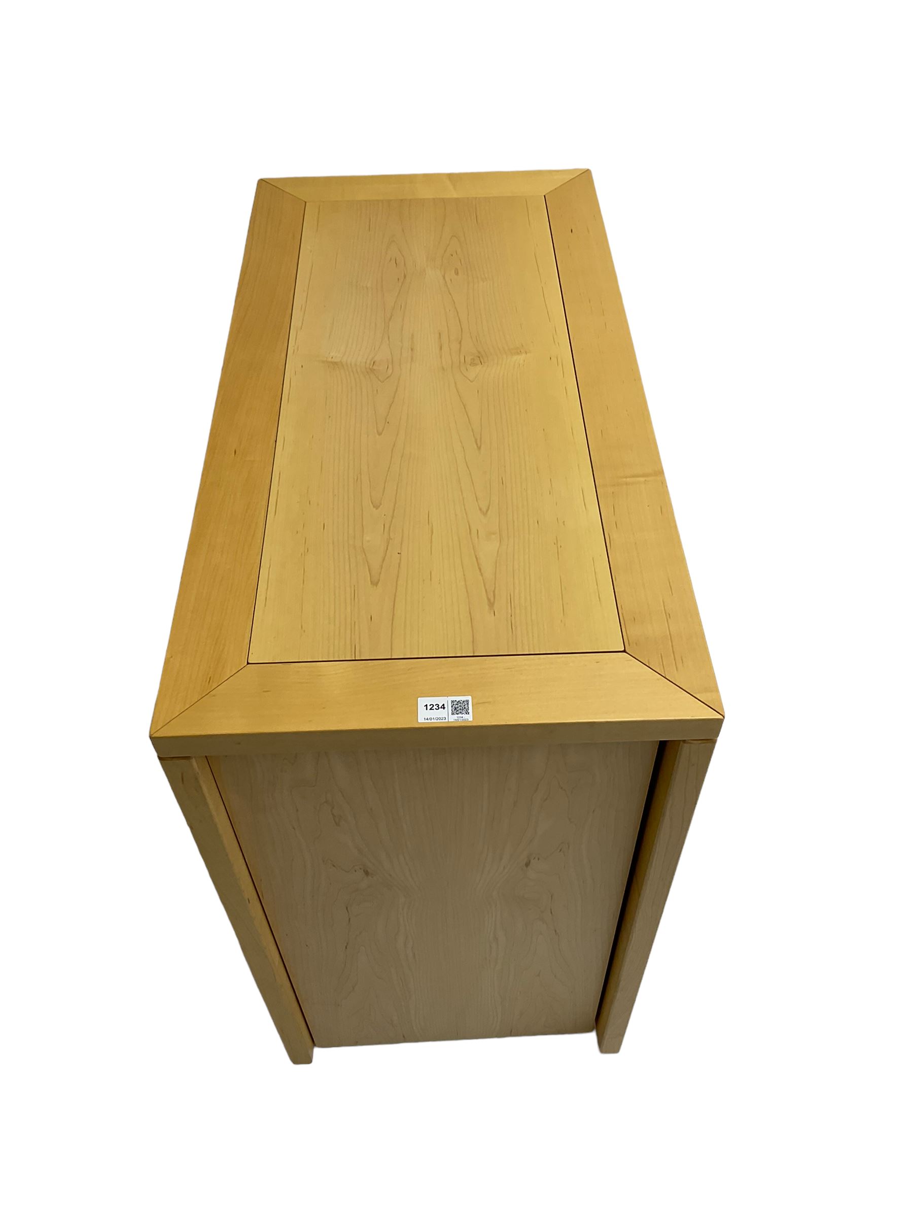 Skovby - 'SM101' drop leaf dining table, fitted with concealed storage compartment 