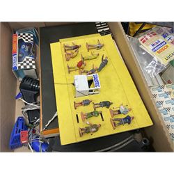 Scalextric - large collection of cars, track accessories and figures, in four boxes 