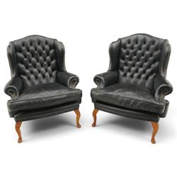Pair of quality Georgian design wingback club armchairs, the high arched back with wings o...