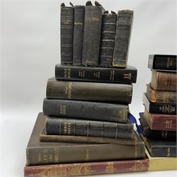 Twenty-six Victorian and later Bibles and Prayer Books etc, some with leather bindings, including 1922 Hebrew bible.