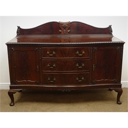  Georgian style mahogany serpentine front sideboard, raised shaped back, three graduating drawers flanked by two cupboard doors, cabriole legs with pad feet, W172cm, H121cm, D67cm  