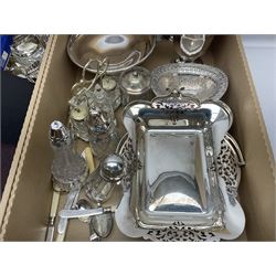 Collection of silver plate, to include glass cruet sets, bowl, basket, hot water pot and a collection of cased cutlery