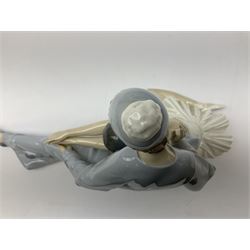 Lladro figure, Closing Scene, modelled as a clown and ballerina, year issued 1974, year retired 1996, no 4935, H24cm 