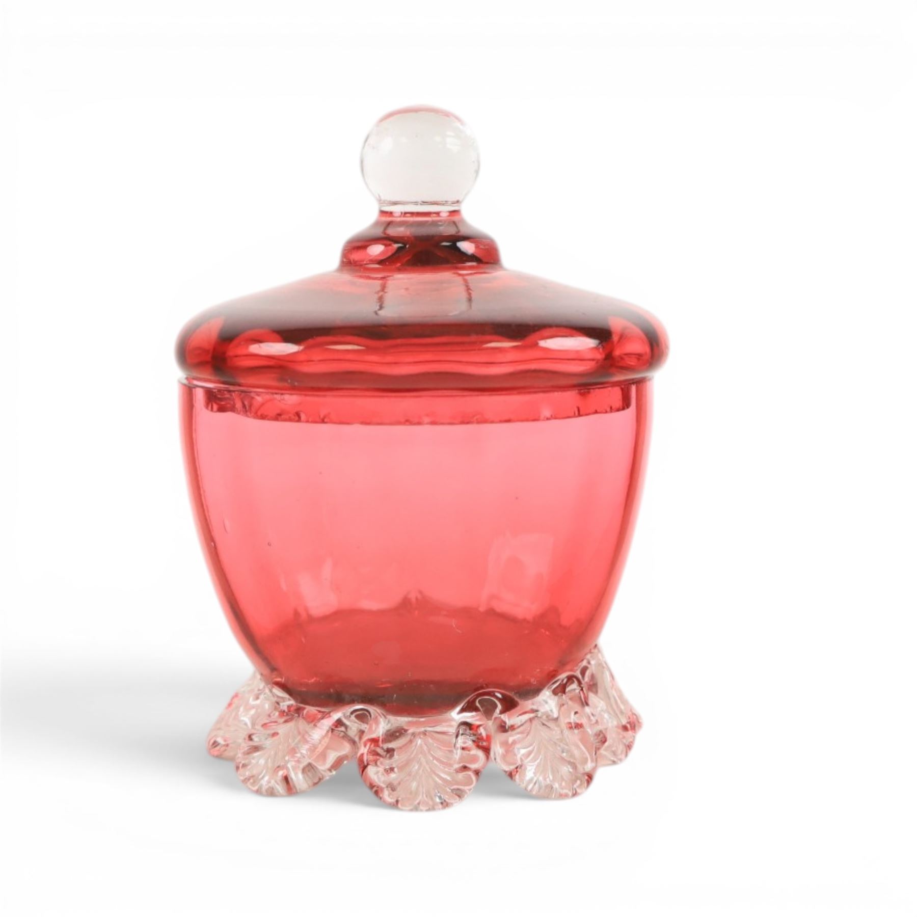 Victorian oil lamp, with etched shade with fluted rim, above a cranberry reservoir, on twisted brass pedestal and decorative base, together with cranberry glass jar, lamp H72cm 