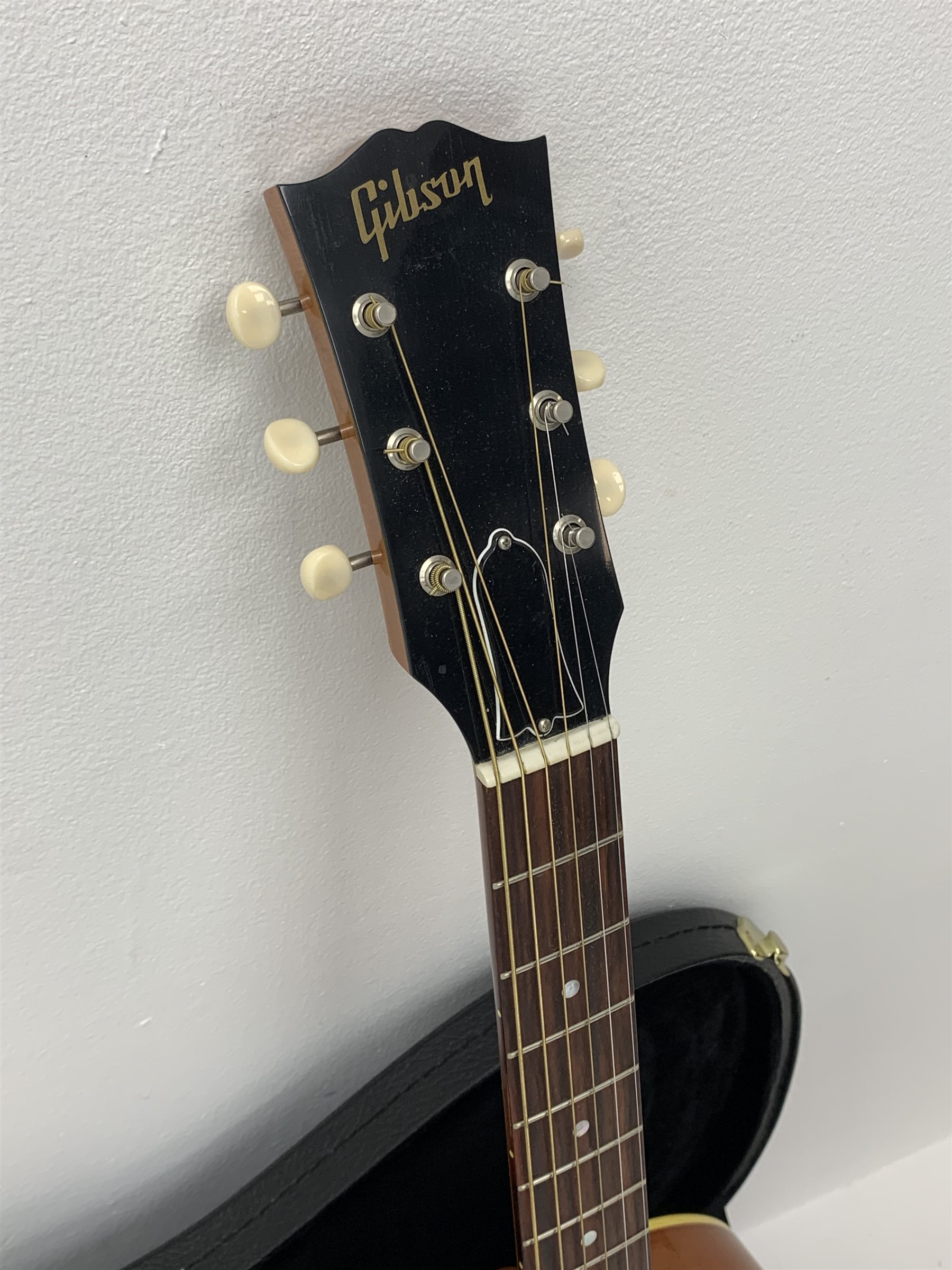 Gibson J50 VOS Custom Shop acoustic guitar, model no. 11686010, Deadknot J45 body with sitka spruce top, scalloped wide x bracing pattern, mahogany back, in carrying case with Gibson certificate of authenticity