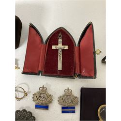 Collection of Victorian and later jewellery including large silver Crucifix pendant, in church window box, two enamel sweetheart brooches and other costume jewellery