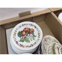Emma Bridgewater wall clock, Country Artists kingfisher, Wedgwood Charnwood pattern tea service and a large collection of collectors plates and other ceramics and glassware, in six boxes