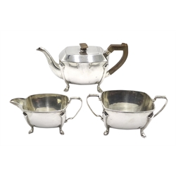  Silver three piece tea set by Stower & Wragg Ltd, Sheffield 1938, approx 40oz   