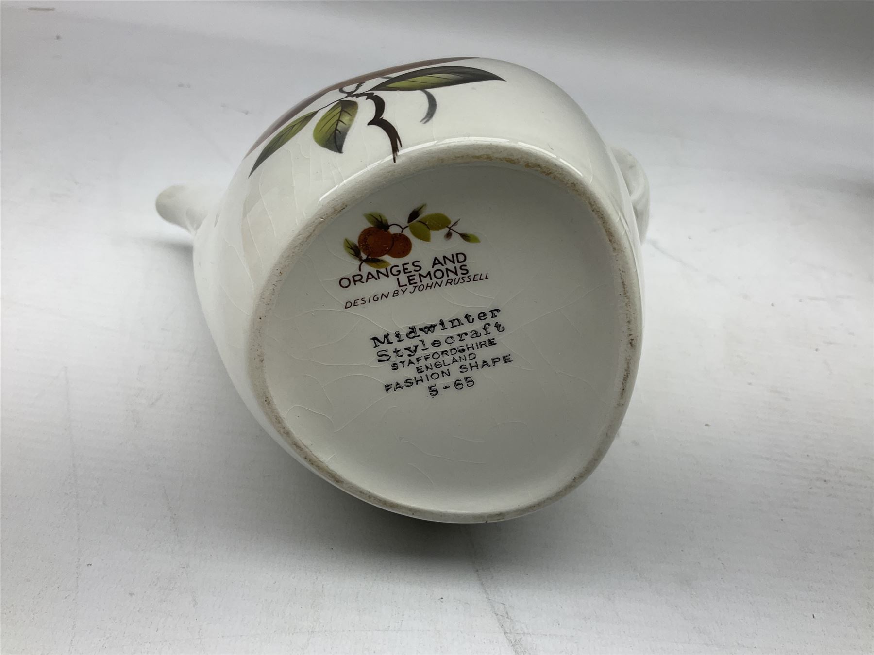 Mid 20th Century Alfred Meakin Poppy pattern part tea service, together with Bisto coffee set with fruit decoration, together with three other similar tea services