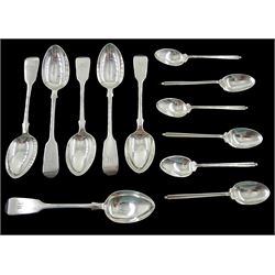 Set of six silver golf club teaspoons by Walker & Hall, Sheffield and a set of six Victorian silver teaspoons, Fiddle pattern by Josiah Williams & Co, Exeter 1862, approx 6.3oz