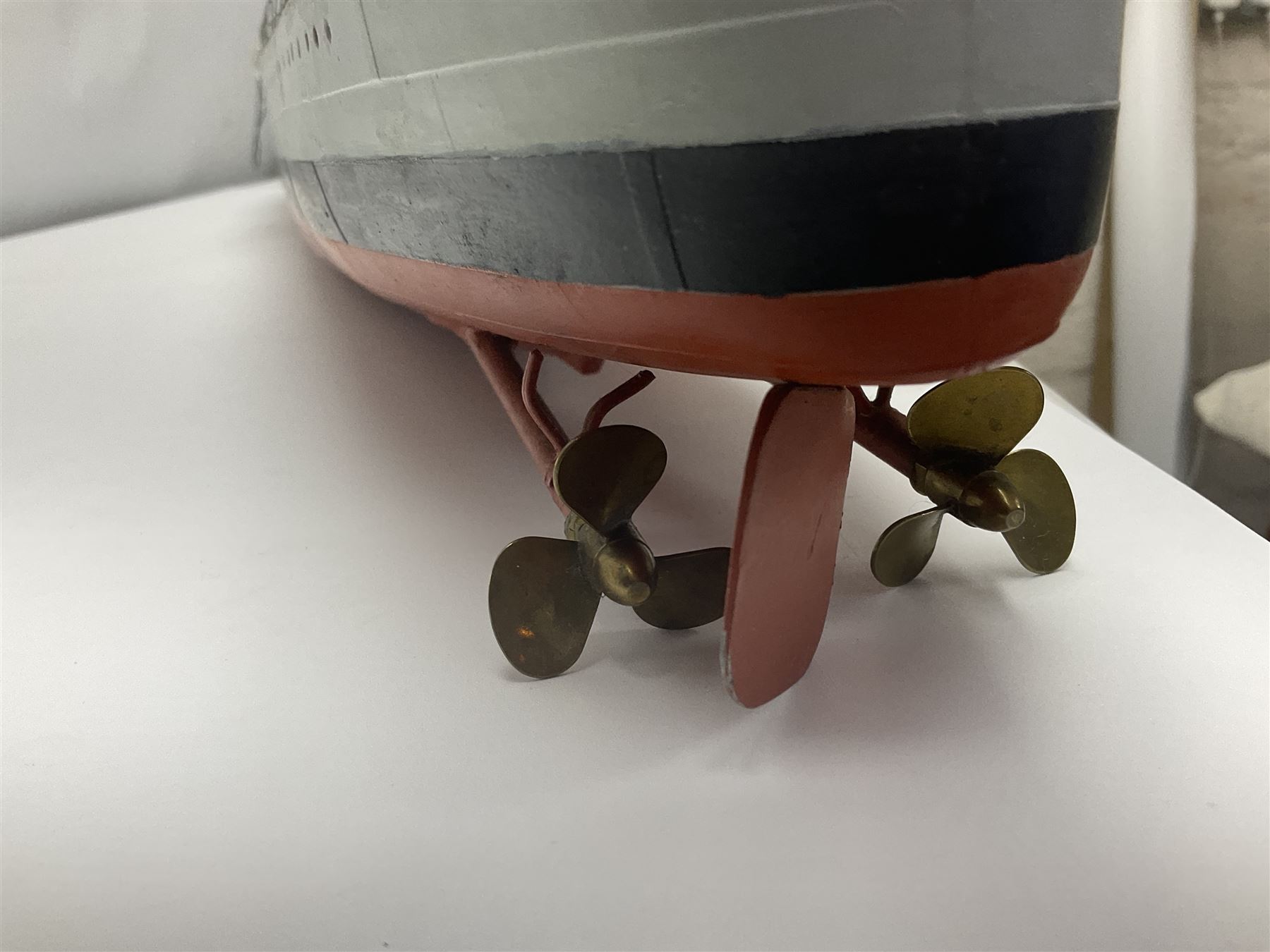 Model of the WWII K-Class Destroyer HMS Kelly, fitted with remote control equipment, untested (no controller), approximately L110cm