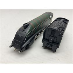 Wrenn '00' gauge - two Class N2 0-6-2 tank locomotives - No..9522 in LNER Light Green in original box with instructions; and No.69550 in BR Lined Black in associated Wrenn box with instructions; together with Tri-ang Wrenn '00' gauge Class A4 4-6-2 locomotive 'Mallard' No.60022; boxed (3)