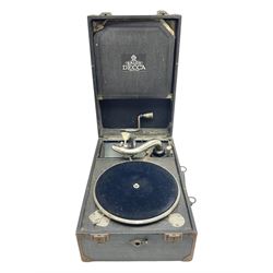 Salon Decca portable record player