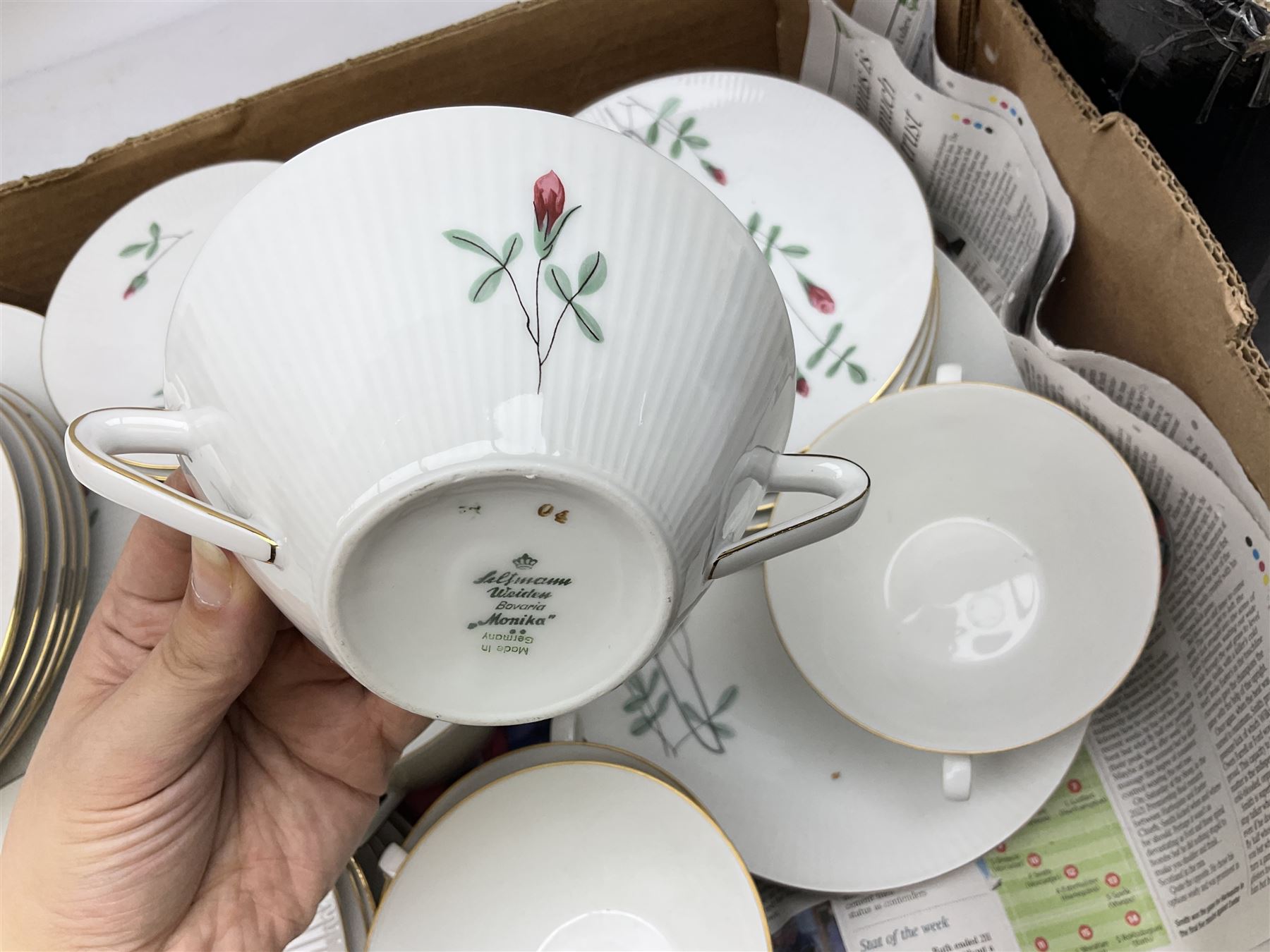 Royal Worcester Evesham pattern teawares, Noritake part tea service decorated in the 'Progression Blue Haven' pattern, together with Seltmann Weiden Bavaria tea and dinner wares, and two blue and white platters
