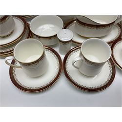 Paragon Holyrood pattern tea and part dinner service, to include teapot, coffee pot, milk jug, open sucrier, six teacups and saucers, six dinner plates, etc (43)  