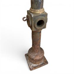 Pair of Victorian design painted heavy cast iron bollards or railing columns