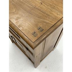 Ernest Gimson (1864-1919) - circa. 1904-1910, Arts & Crafts chestnut wood cabinet, visible wedged tenon joints, enclosed by two fielded panelled doors fitted with brass droplet handles, panelled sides and back, stile supports
Provenance: The vendor is a relative of Benjamin Fletcher who was headmaster of Leicester School of Art in the early 1900s. He was associated with Gimson and involved in setting up the Dryad company. 

The cabinet was acquired by Fletcher during his time in Daneway, Sapperton where Gimson had workshops. The cabinet stayed in the family and has been passed down to the current vendor.