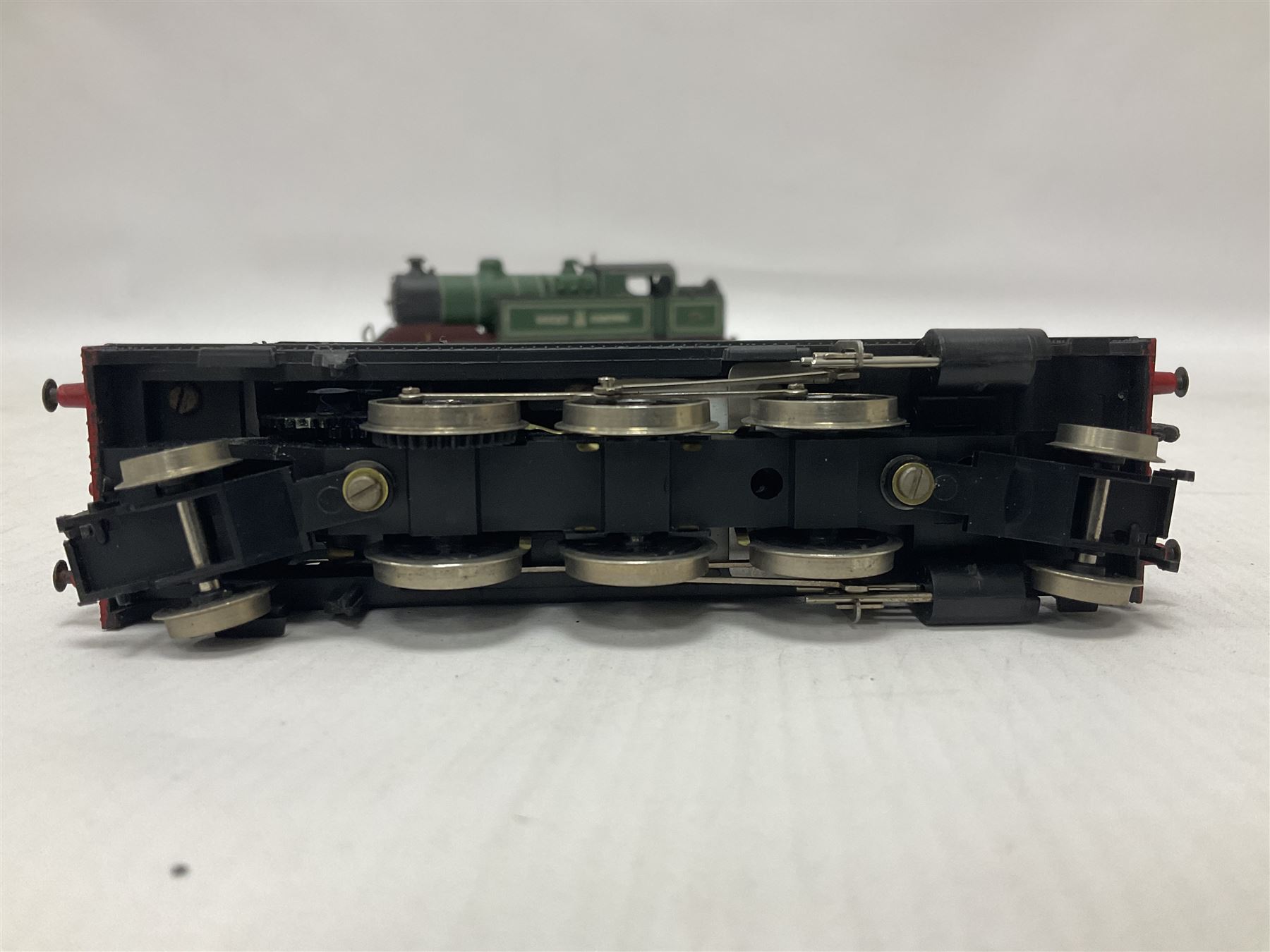 ‘00’ gauge - three kit built locomotives comprising Class J83 0-6-0T no.8477 finished in LNER green; GWR Class 4575 2-6-2T no.4589 finished in GWR green; GCR Class 9N/A5 4-6-2T no.169 finished in GCR green (3) 