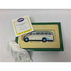 Corgi - twenty eight modern die-cast model coaches, buses and wagons to include Corgi Classics 35305, 96991, 97002, two 97108, 97208, 97267, 97335, 97871 and 98162; limited edition sets D949/26, 97107 and 97185; The Yorkshire Rider Series 91700, 91853, 91858 and 91862; all but one in original boxes or perspex display cases, most with certificates (27)