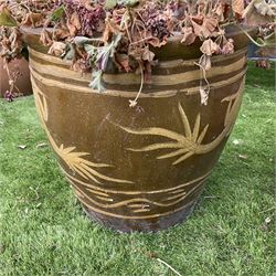 Two large circular painted garden pots - THIS LOT IS TO BE COLLECTED BY APPOINTMENT FROM DUGGLEBY STORAGE, GREAT HILL, EASTFIELD, SCARBOROUGH, YO11 3TX