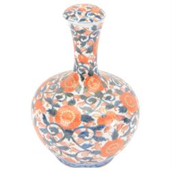 Japanese imari bottle vase with dome cover, H22