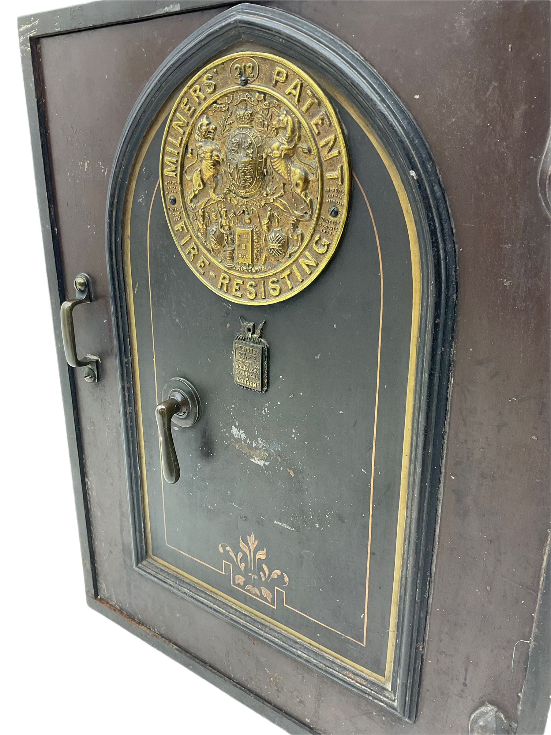 Millers large Victorian cast iron safe, green painted brass handles, with two keys 