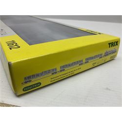 Trix Minitrix 'N' gauge - No.11612 SETG Lumber Transport Train; boxed